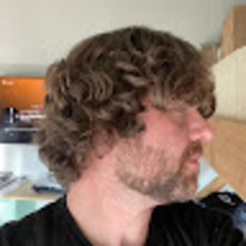 Meet your Posher, Justin